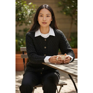 5011)St John Bay Black Cable Knit Preppy Detachable Collar & Cuff Sweater Med